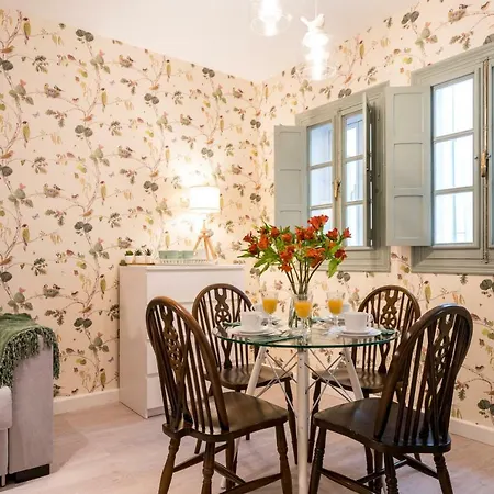 Malvaloca Quintero *